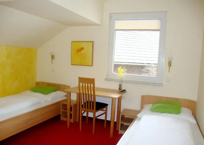 Kraemerwirt Hotel-gasthof ستراسوالكن